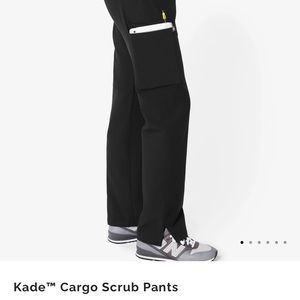 FIGS- Kade Cargo Pants- Women’s Small - Black